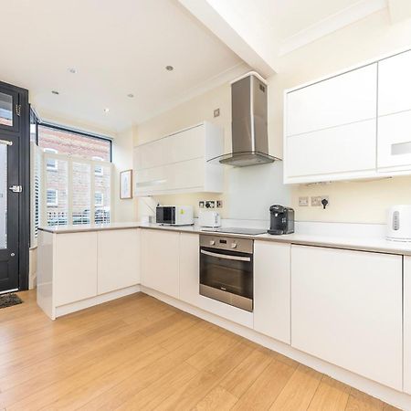 Villa Stylish & Spacious 3 Bed Victorian House Sleeps Up To 7 - Near O2, Museums, Excel, Mazehill Station 12 Mins Direct Into London Bridge Exterior foto