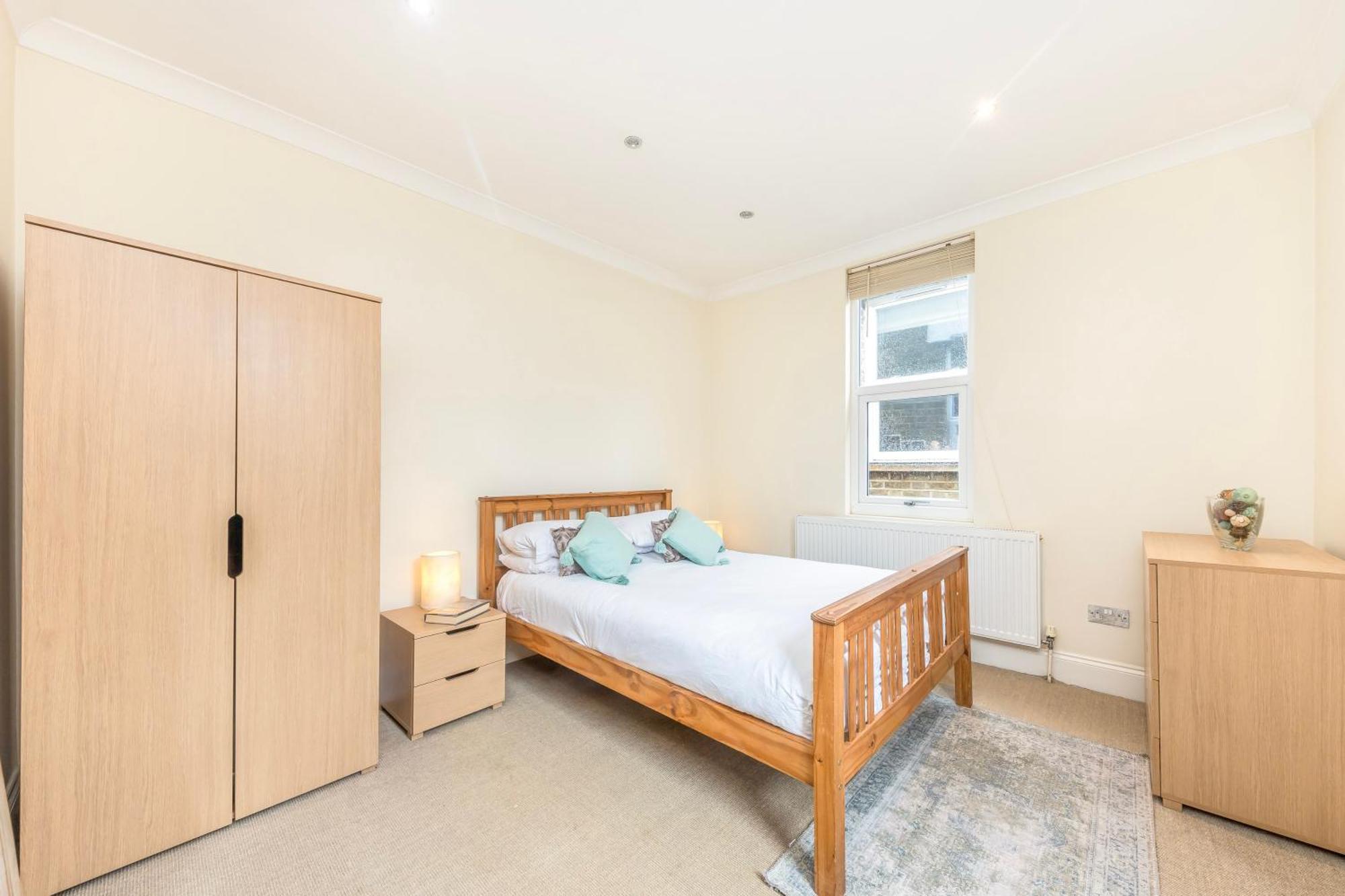 Villa Stylish & Spacious 3 Bed Victorian House Sleeps Up To 7 - Near O2, Museums, Excel, Mazehill Station 12 Mins Direct Into London Bridge Exterior foto